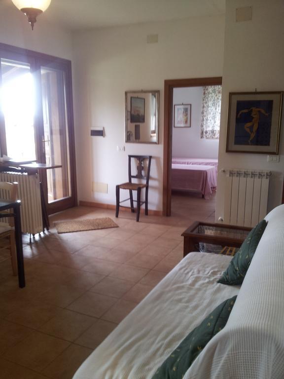 Podere Conte Racani Amelia Værelse billede